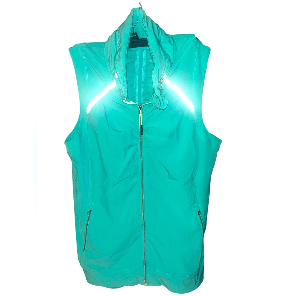 Tangerine Activewear Vest Sz Large Teal Green Color